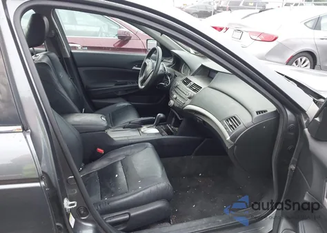 2011 Honda Accord 2.4 Se from USA, damaged, VIN 1HGCP2F66BA128063